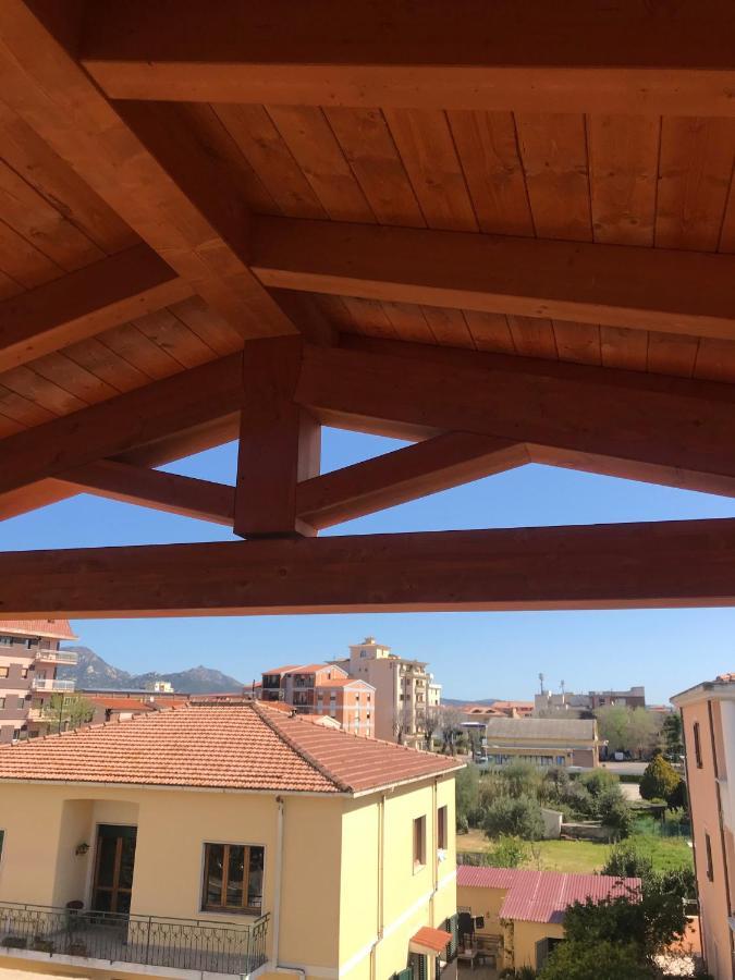 Апартаменты La Terrazza Ольбия Экстерьер фото